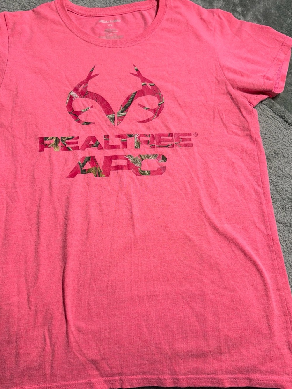 Realtree Pink Graphic Short-Sleeve Tee with Camo Logo